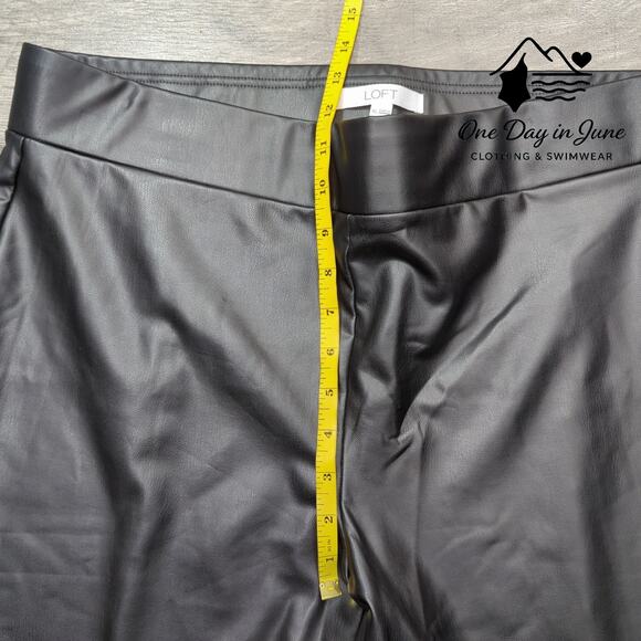 Loft Faux Leather Ankle Pants Size XL - Picture 3 of 5